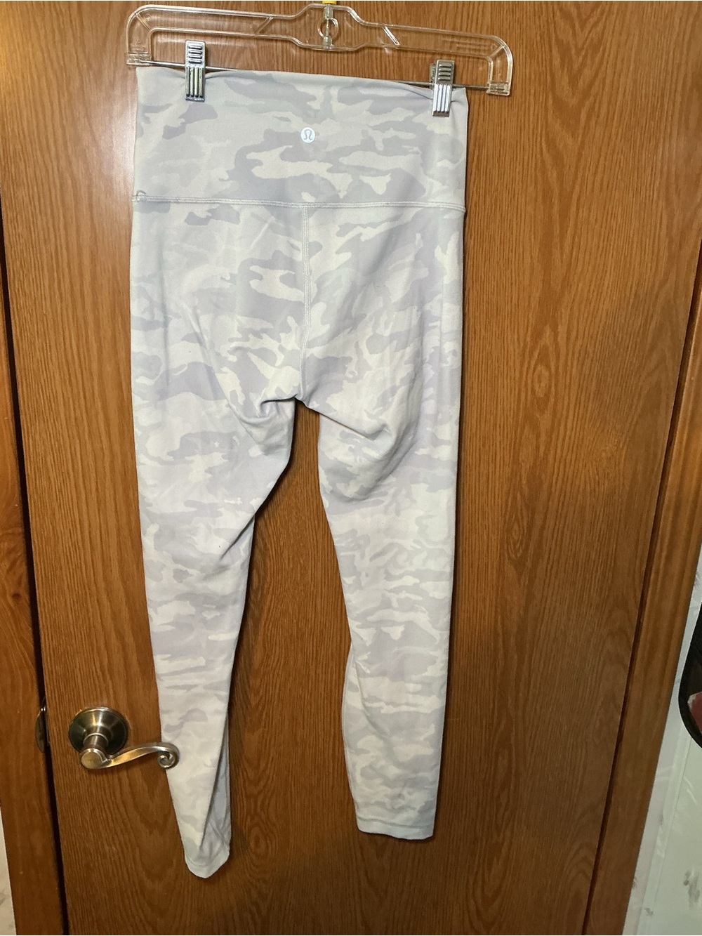 Lululemon Align High-Rise Leggings – Gray Camo – Size 6 - Picture 3 of 4